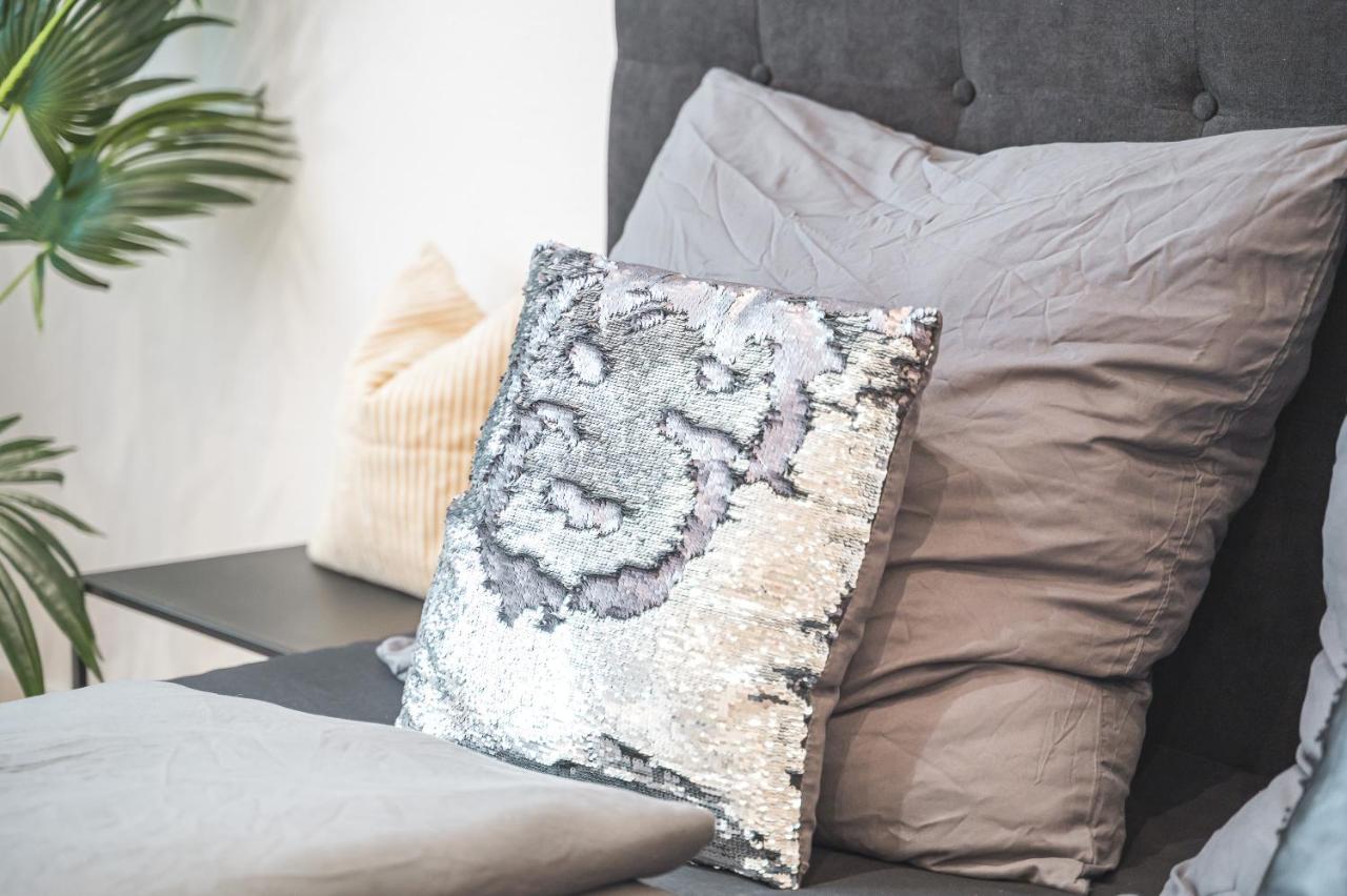 Апартаменты Das Crazy Monkey Loft Mit 100Qm & Summerlounge Штутгарт Экстерьер фото